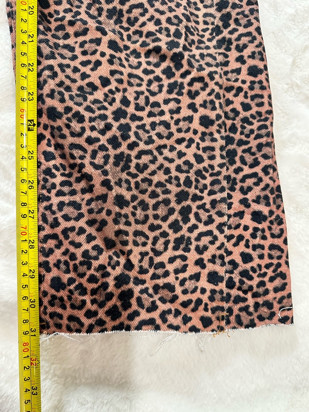 Leopard Print Wide Leg Denim Pants - Picture 9 of 9